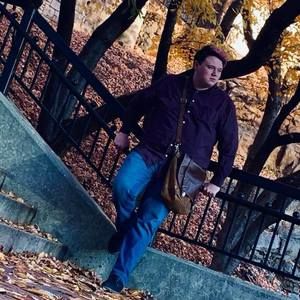 Meet your Posher, Logean